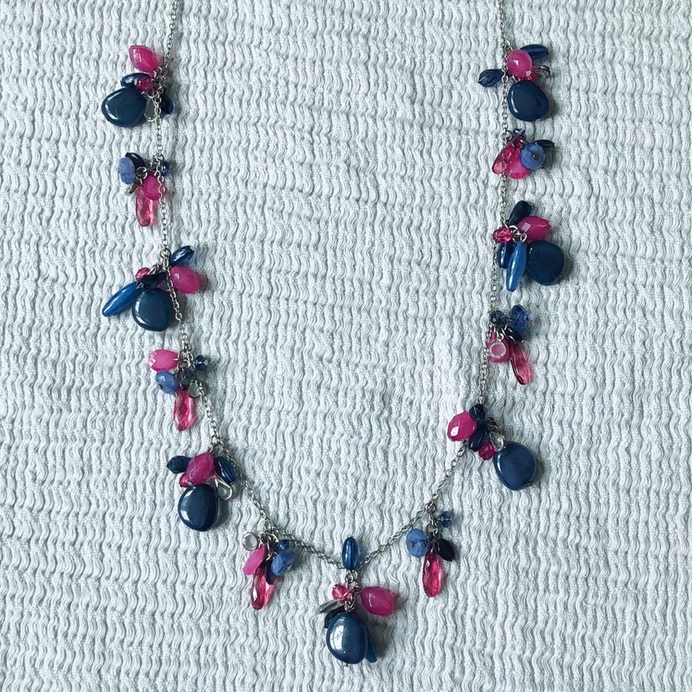 Loft beaded necklace